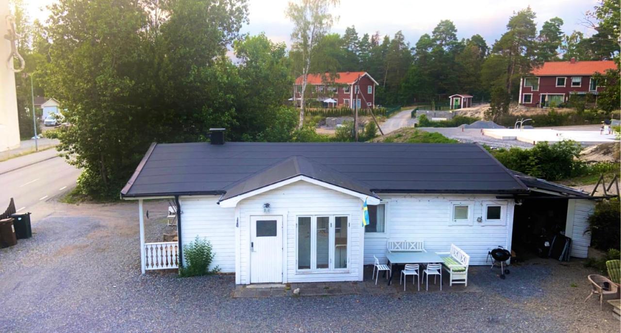 House. 80M2, Near Lake, With Car Charge. Sommarbo Extérieur photo